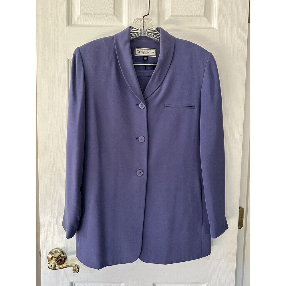 Travis Ayers Women’s Size 8P Lilac‎ Purple 100% Silk Blazer Jacket Skirt Suit